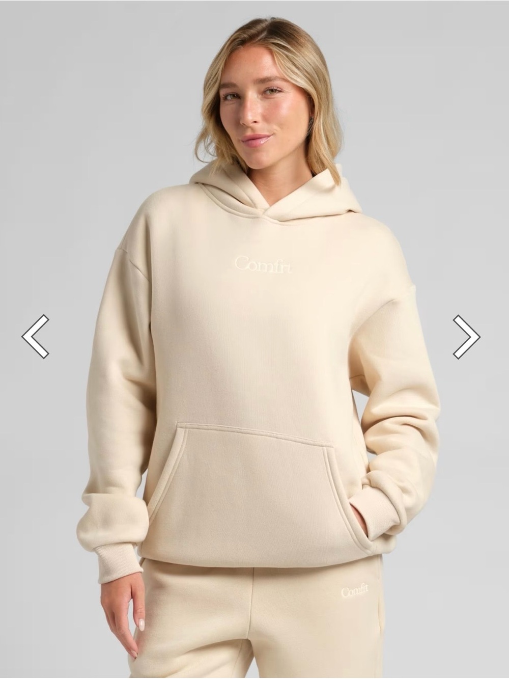 NWOT Comfrt Signature Hoodie, Bone, Medium
